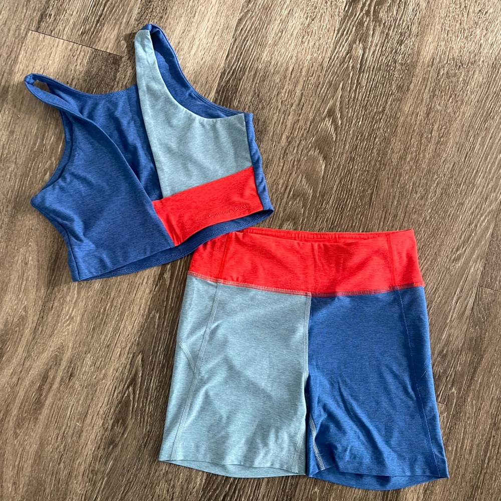 Red & Blue Outdoor Voices set!!